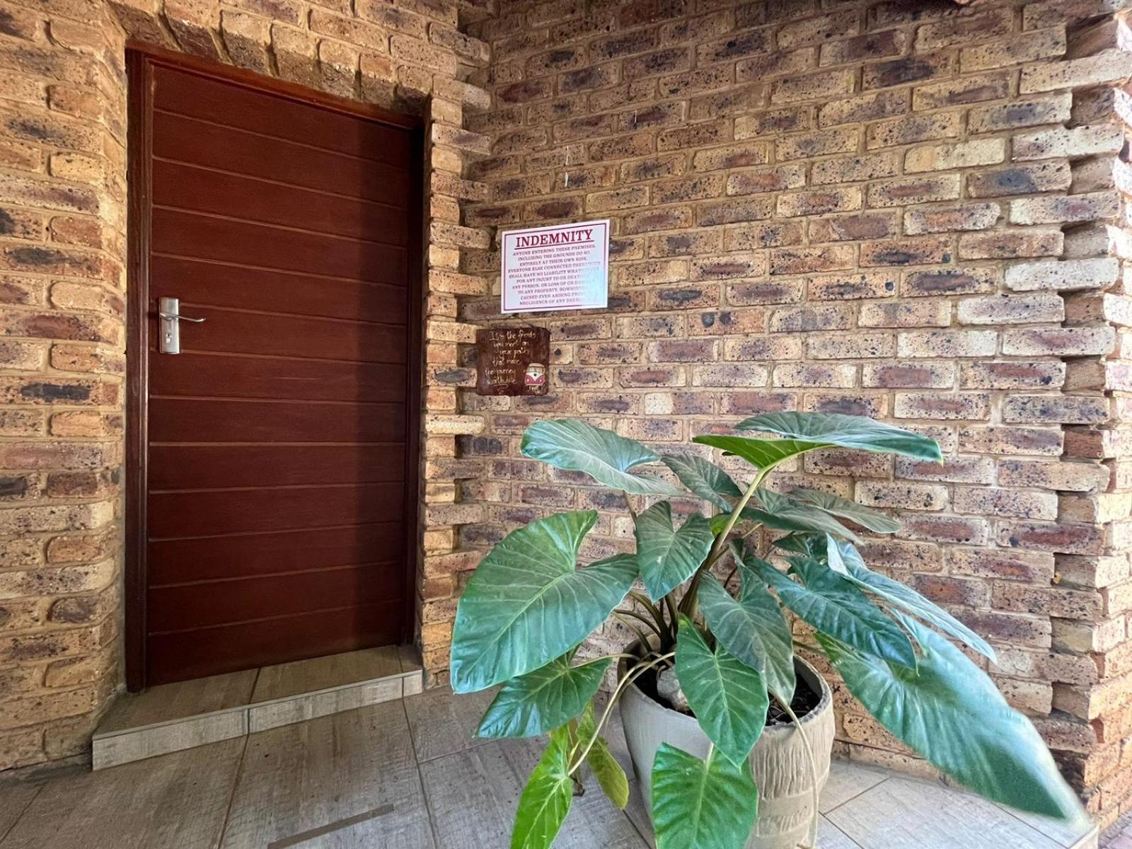 Douwe Cottages Pretoria-Noord Exteriör bild